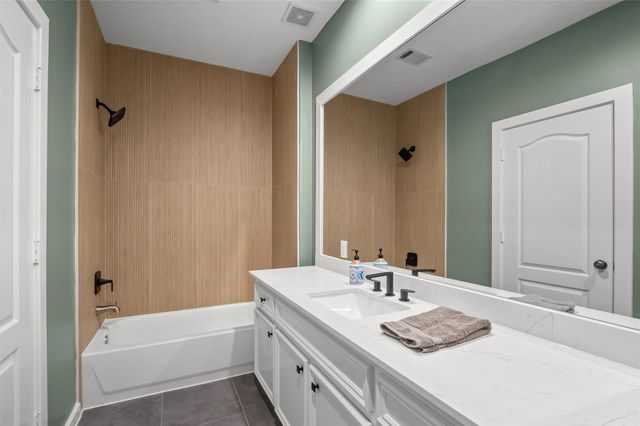 4420 Blossom Street, Houston, TX 77007