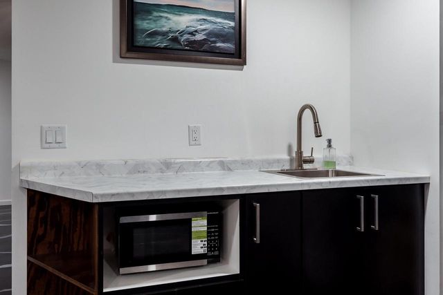 4455 Pheasant Run, Janesville, WI 53546