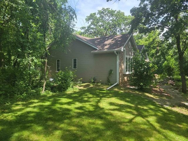 4455 Pheasant Run, Janesville, WI 53546