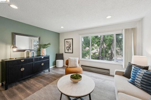 3161 Birmingham Drive 213, Richmond, CA 94806