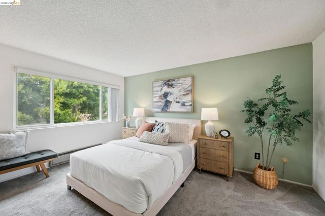 3161 Birmingham Drive 213, Richmond, CA 94806