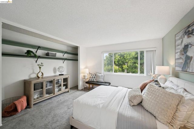 3161 Birmingham Drive 213, Richmond, CA 94806