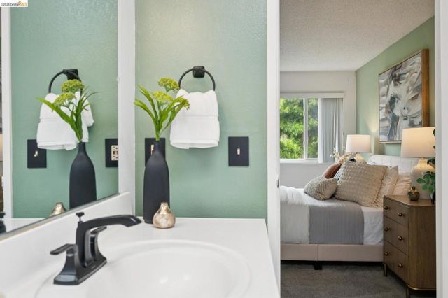 3161 Birmingham Drive 213, Richmond, CA 94806