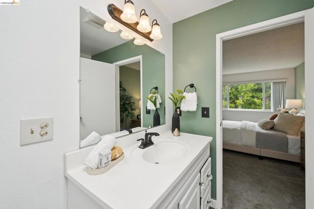 3161 Birmingham Drive 213, Richmond, CA 94806
