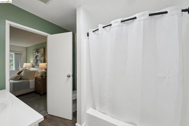 3161 Birmingham Drive 213, Richmond, CA 94806