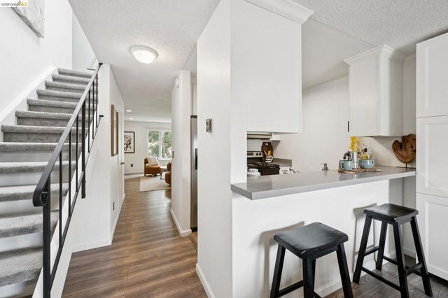 3161 Birmingham Drive 213, Richmond, CA 94806