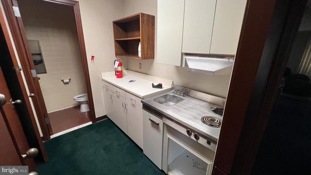 1909 ROUTE 70 E, Cherry Hill, NJ 08003