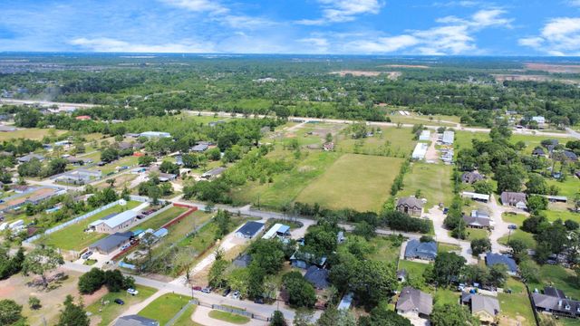 704 Cleo Street, Fresno, TX 77545