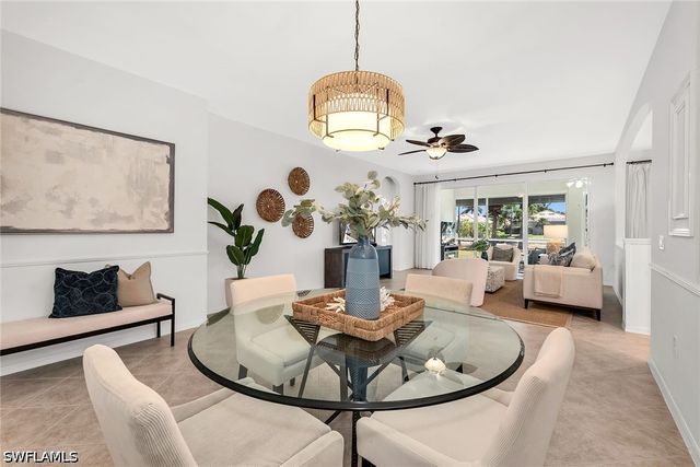 14088 Mirror CT, Naples, FL 34114