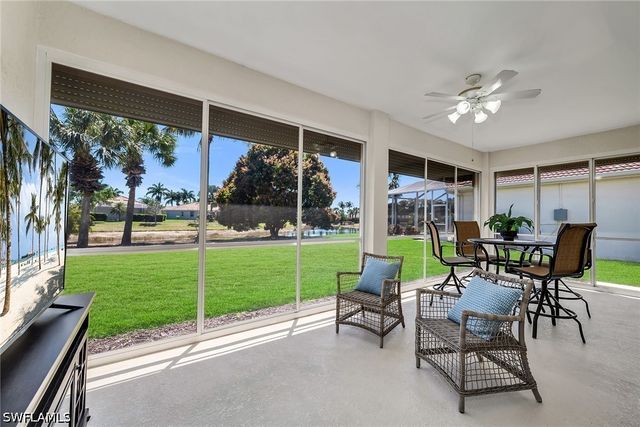 14088 Mirror CT, Naples, FL 34114