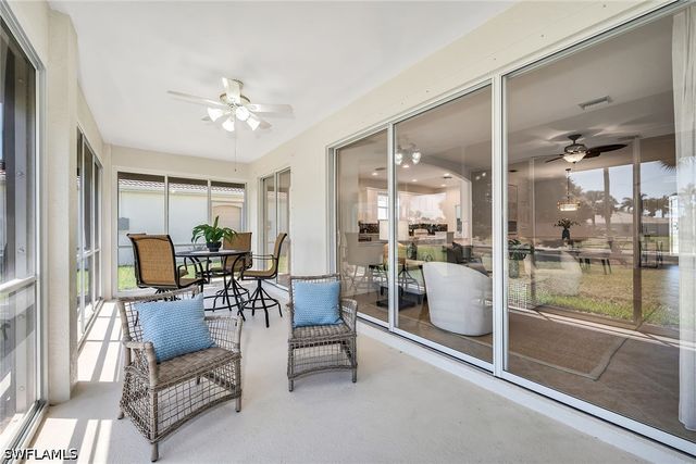 14088 Mirror CT, Naples, FL 34114