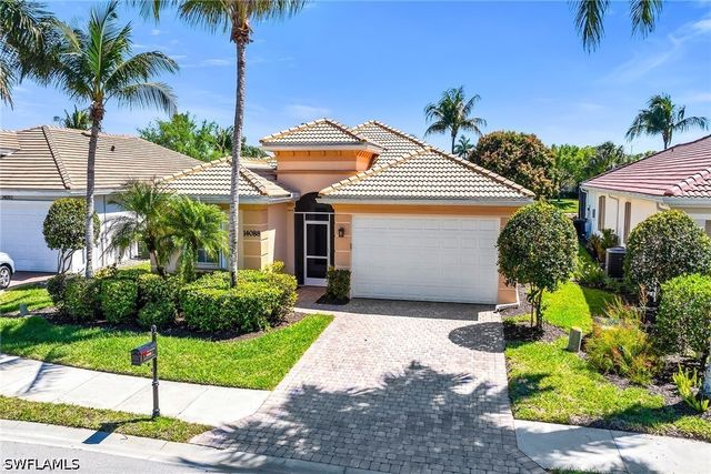 14088 Mirror CT, Naples, FL 34114