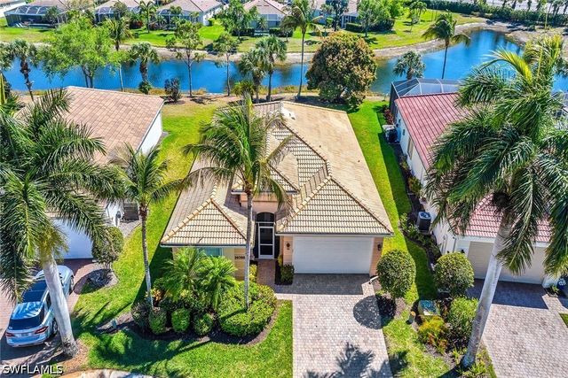 14088 Mirror CT, Naples, FL 34114