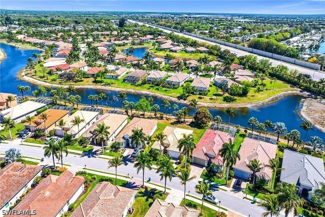 14088 Mirror CT, Naples, FL 34114