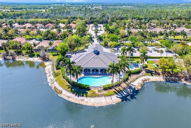 14088 Mirror CT, Naples, FL 34114