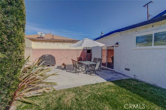 11607 175th, Artesia, CA 90701