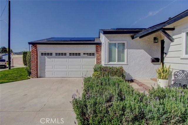 11607 175th, Artesia, CA 90701