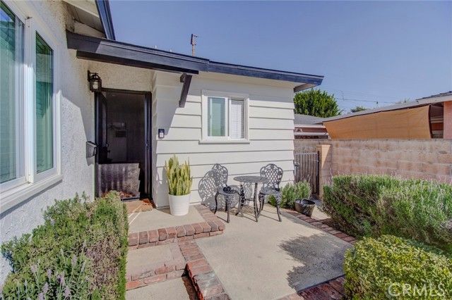 11607 175th, Artesia, CA 90701