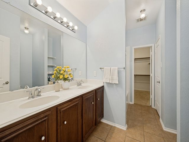 2216 Julian Drive, Mckinney, TX 75071