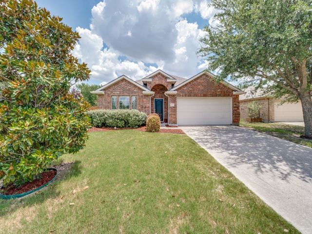 2216 Julian Drive, Mckinney, TX 75071
