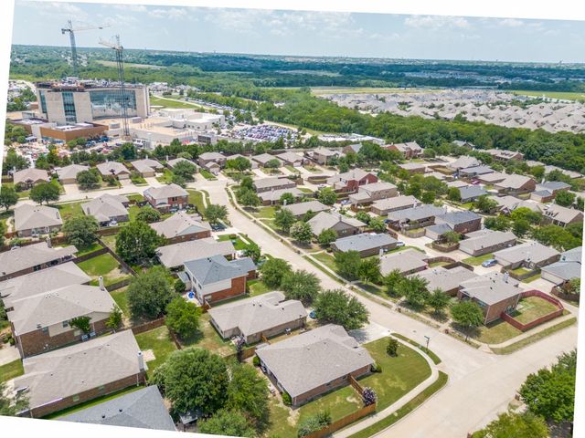 2216 Julian Drive, Mckinney, TX 75071