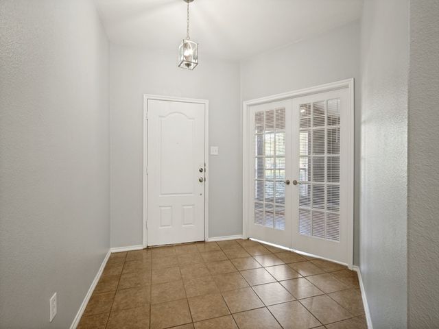 2216 Julian Drive, Mckinney, TX 75071