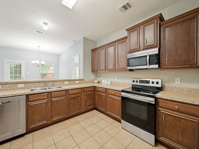 2216 Julian Drive, Mckinney, TX 75071