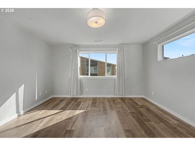 959 Sw Stellar Ter, Beaverton, OR 97005