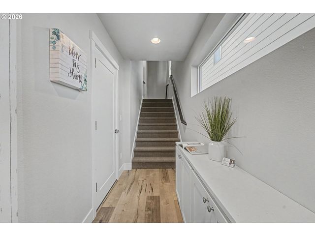 959 Sw Stellar Ter, Beaverton, OR 97005