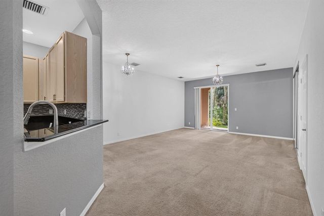 4991 Bonsai Circle 107, Palm Beach Gardens, FL 33418