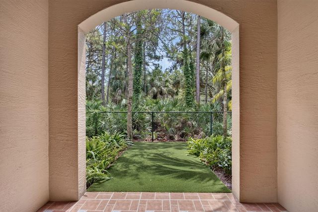 4991 Bonsai Circle 107, Palm Beach Gardens, FL 33418
