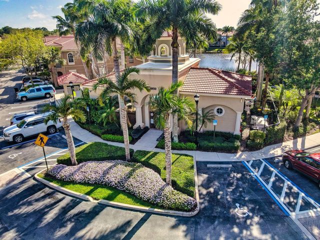 4991 Bonsai Circle 107, Palm Beach Gardens, FL 33418