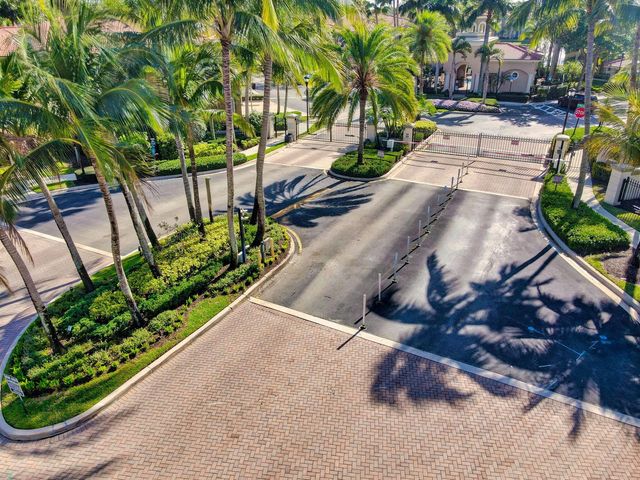 4991 Bonsai Circle 107, Palm Beach Gardens, FL 33418