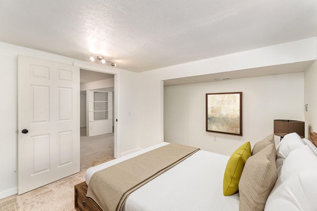 1001 Hicks Pike, Walton, KY 41094