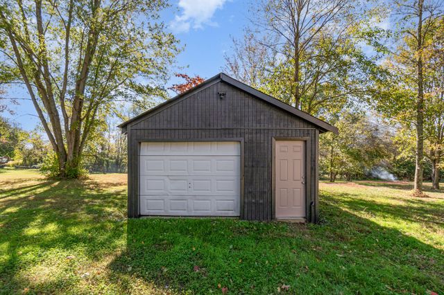 1001 Hicks Pike, Walton, KY 41094