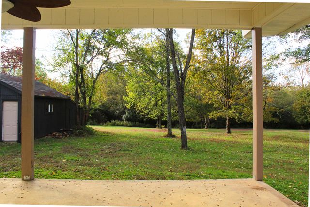 1001 Hicks Pike, Walton, KY 41094