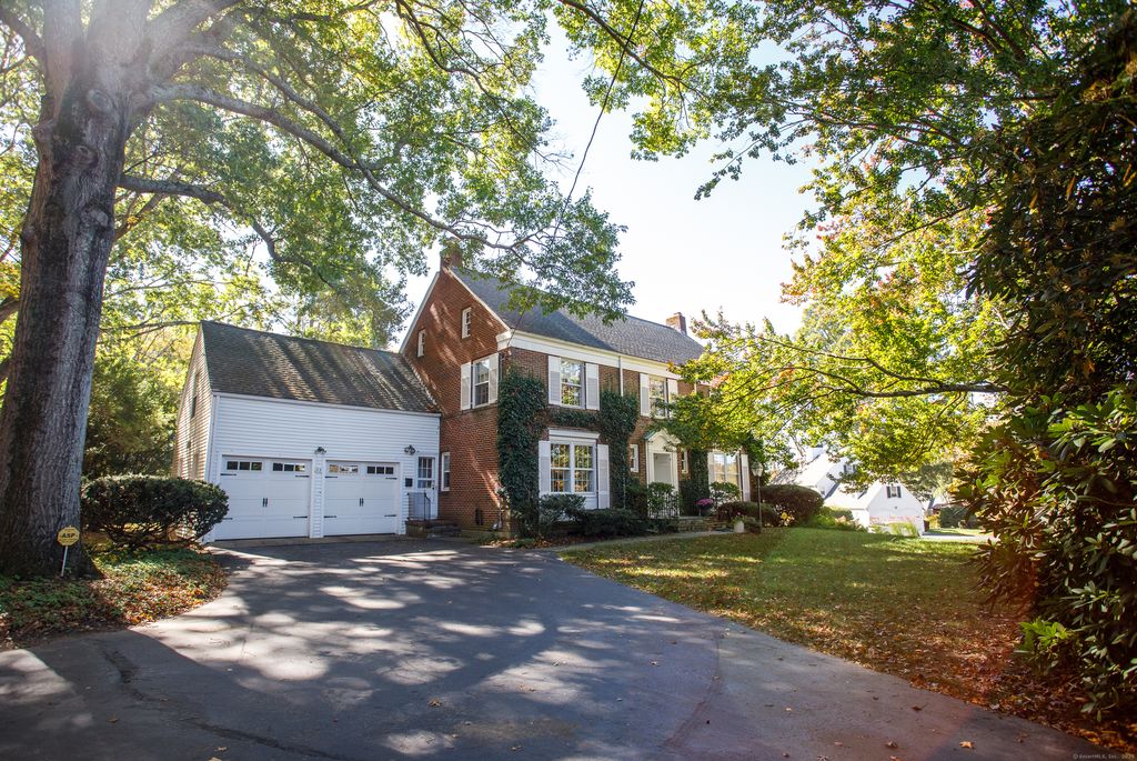 23 Ox Hill Road, Norwich, CT 06360