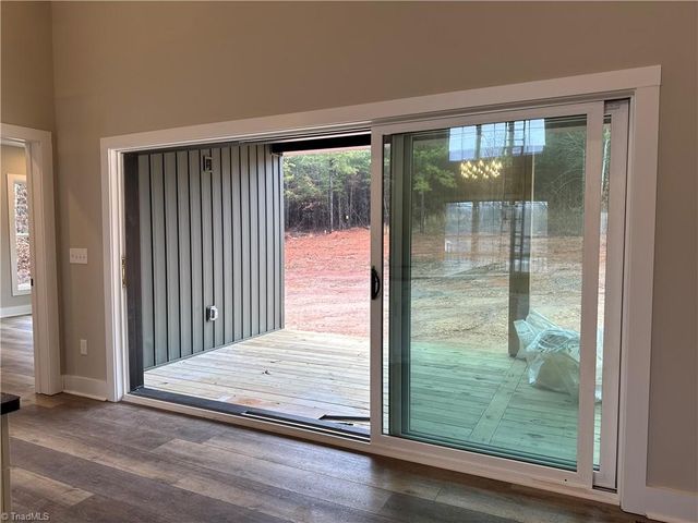 1314 Riverside Drive, Lexington, NC 27292