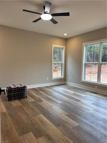 1314 Riverside Drive, Lexington, NC 27292