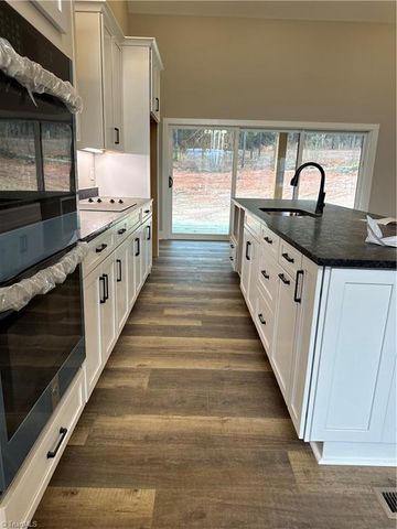 1314 Riverside Drive, Lexington, NC 27292