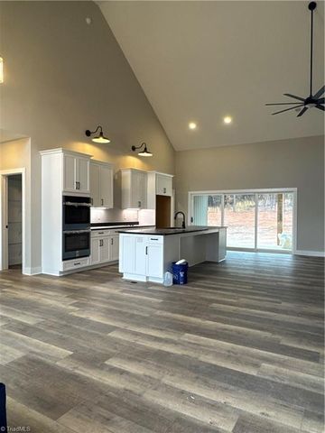 1314 Riverside Drive, Lexington, NC 27292