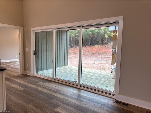 1314 Riverside Drive, Lexington, NC 27292