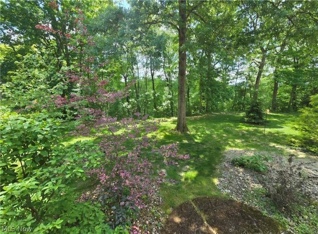 1044 Canyon View Road 703F, Sagamore Hills, OH 44067