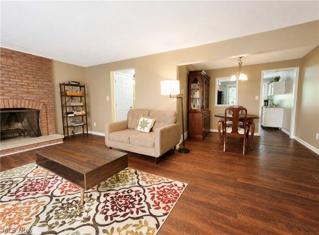1044 Canyon View Road 703F, Sagamore Hills, OH 44067