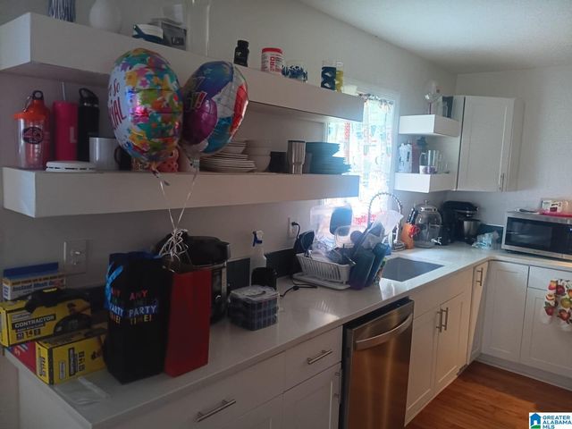 1525 8TH COURT W, Birmingham, AL 35208