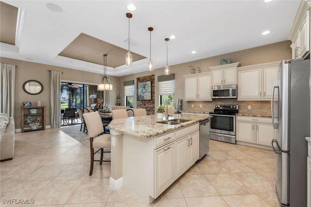 10185 Belcrest BLVD, Fort Myers, FL 33913