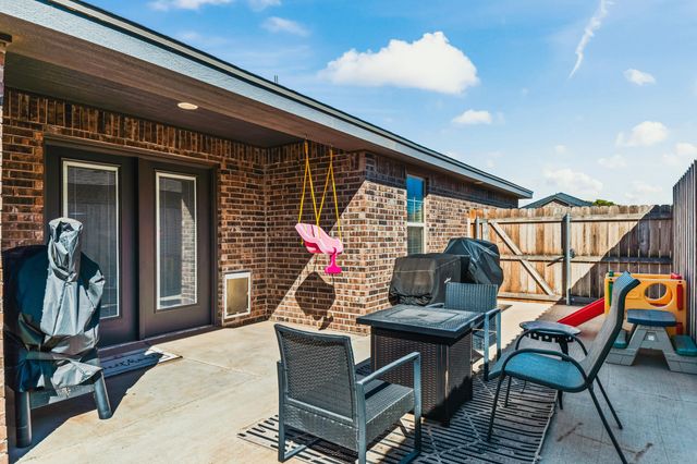 203 Cowboy Lane, Wolfforth, TX 79382