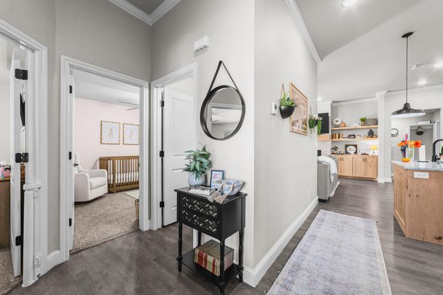 203 Cowboy Lane, Wolfforth, TX 79382