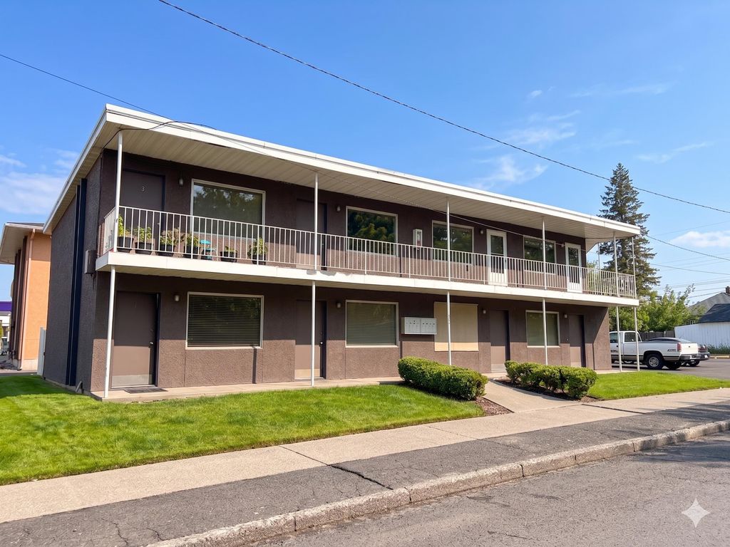 2626 N Hemlock St, Spokane, WA 99205