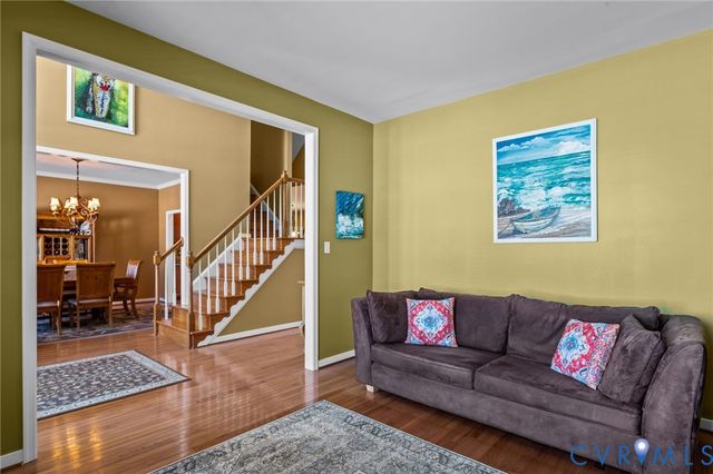 11007 Wooferton Ct, Midlothian, VA 23112